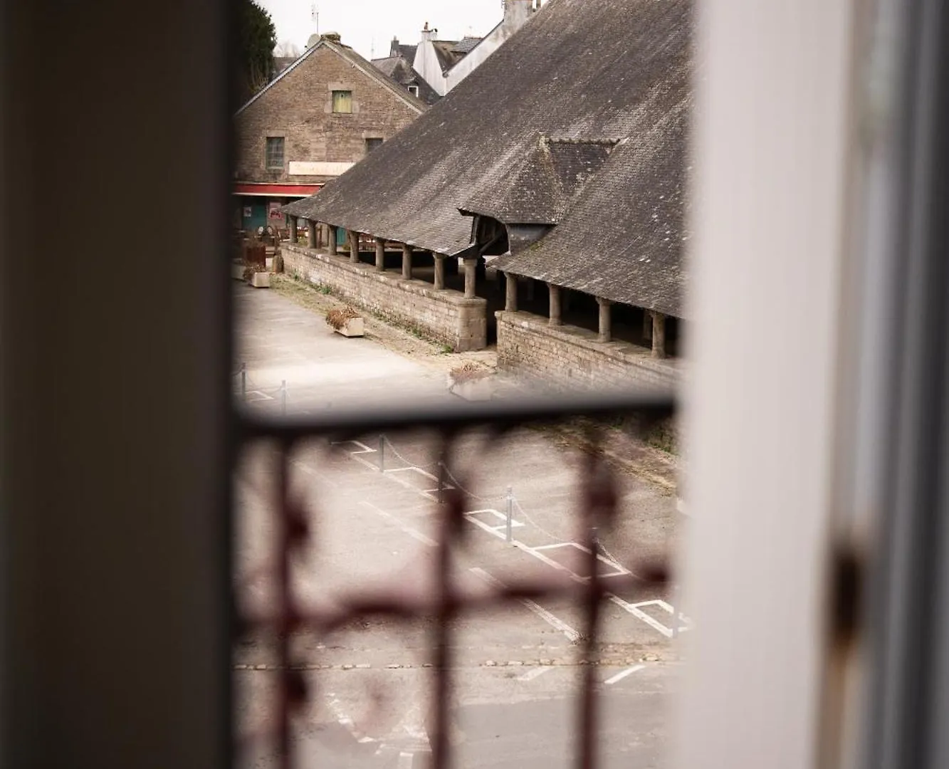 La Croix D'Or Logis Hotels Le Faouët