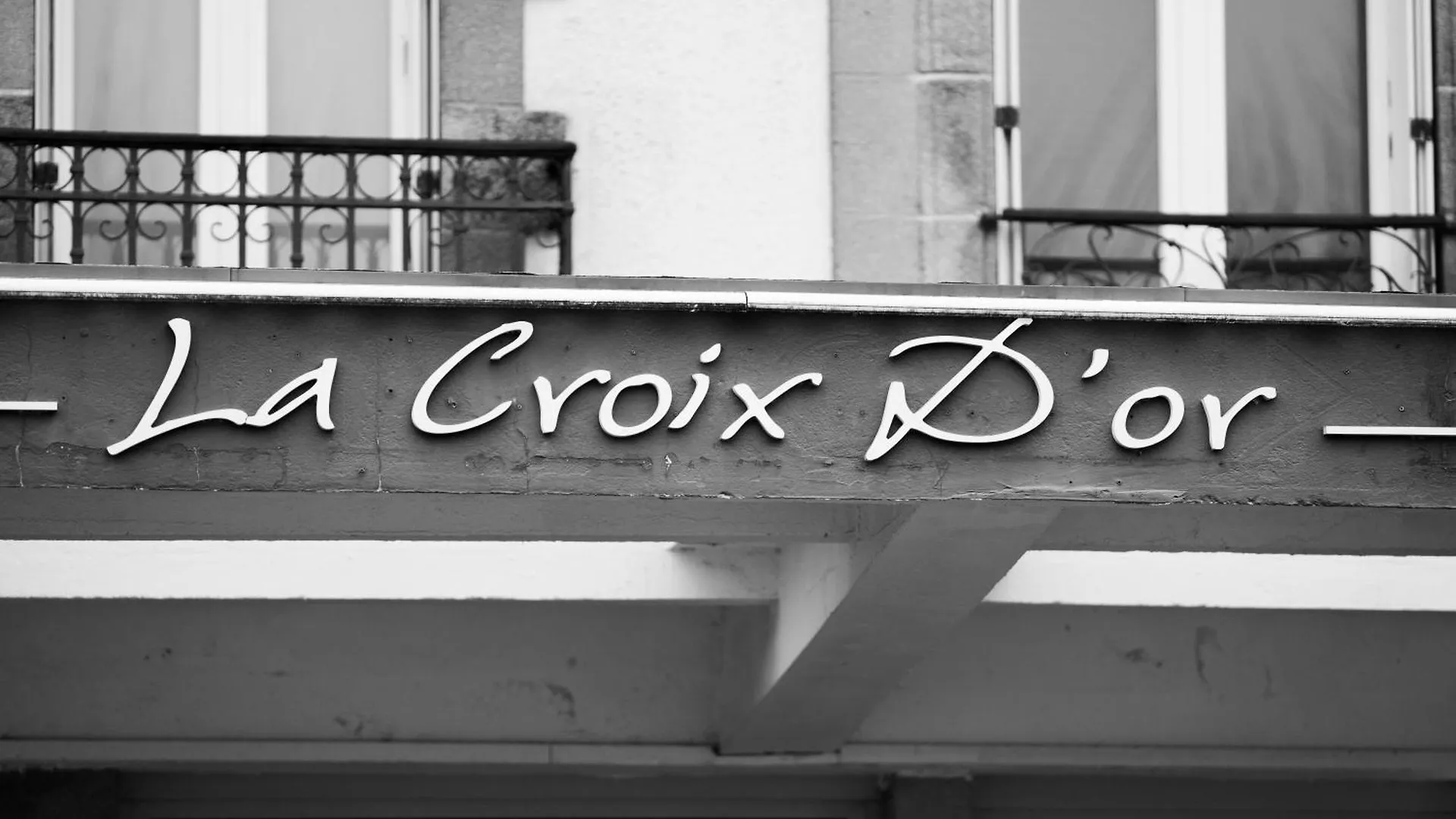 La Croix D'Or Logis Hotels Le Faouet