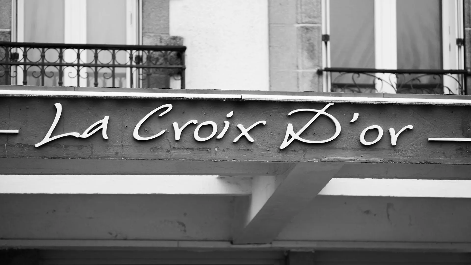 La Croix D'Or Logis Hotels Le Faouet  France